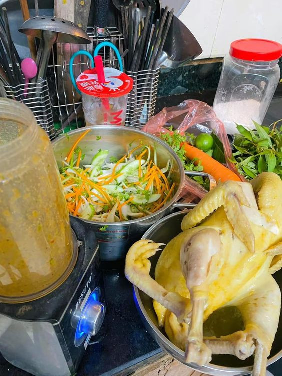 Tìm Chị Giúp Việc Bao Ăn Ở Tại Thảo Điền, Quận 2. Lương 10 Triệu.