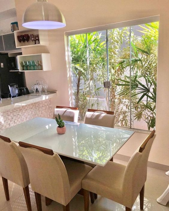 Cần cô giúp việc cho gia đình 3 người lớn tại chợ Bến Thành Quận 1