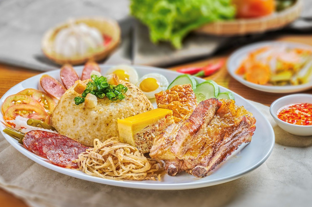 Em cần chị phụ quán cơm , lương 8 triệu ( bao ăn ở lại ), quán ở Huỳnh Mẫn Đạt quận bình thạnh.