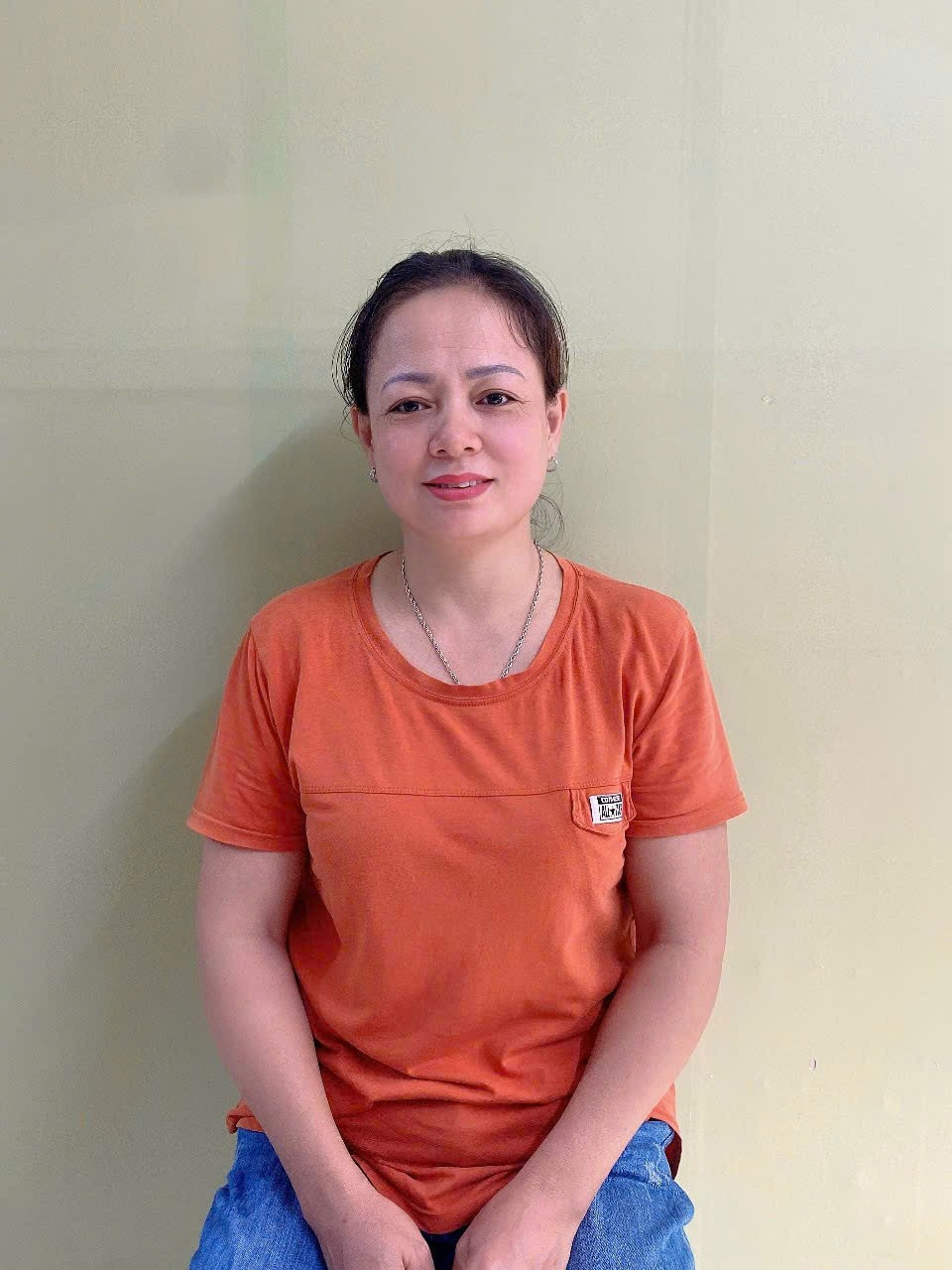 Chị Loan đang tìm việc bao ăn ở lại ạ