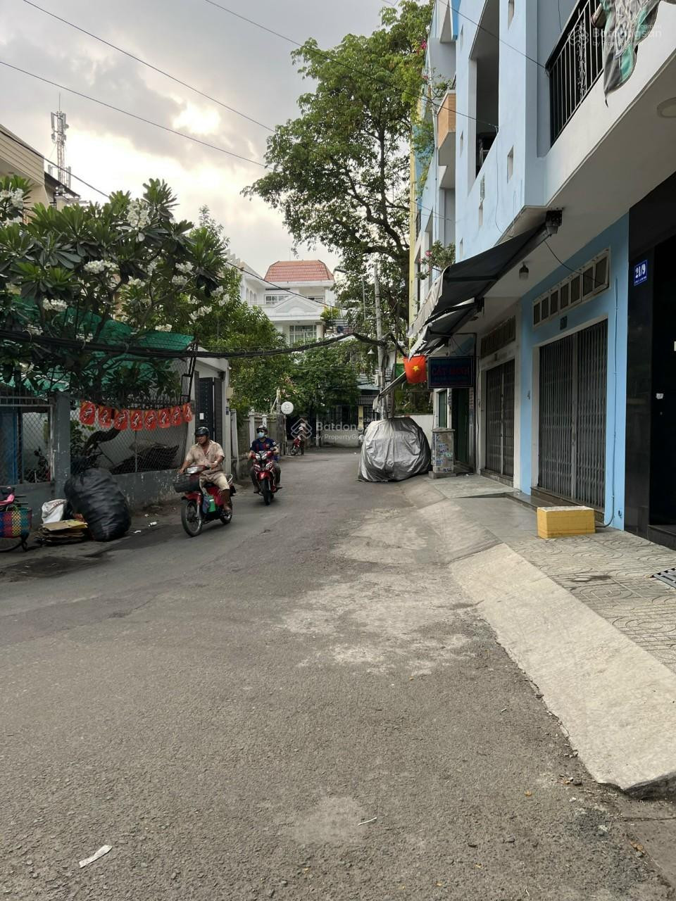 Em cần tìm 1 chị giúp việc nhà cho em ở Bình Thạnh, Lương em trả là 11 triệu