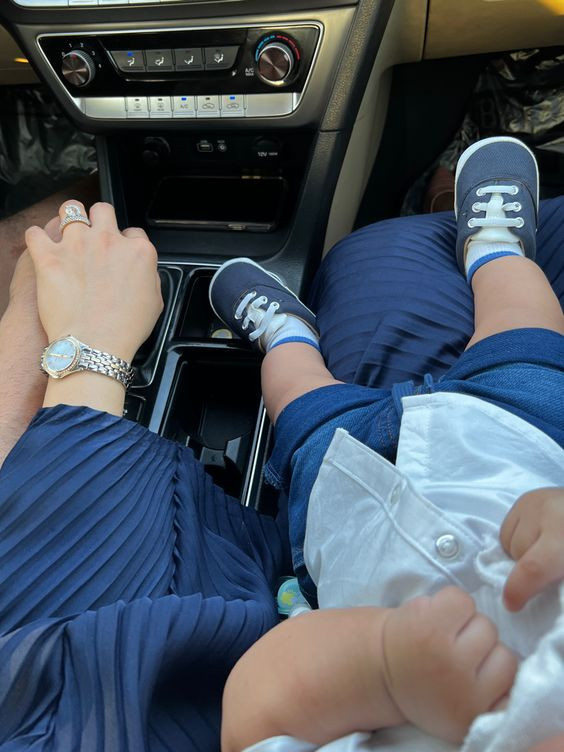 Em nhận chị chăm em làm bao ăn ở tại chung cư quận 7.