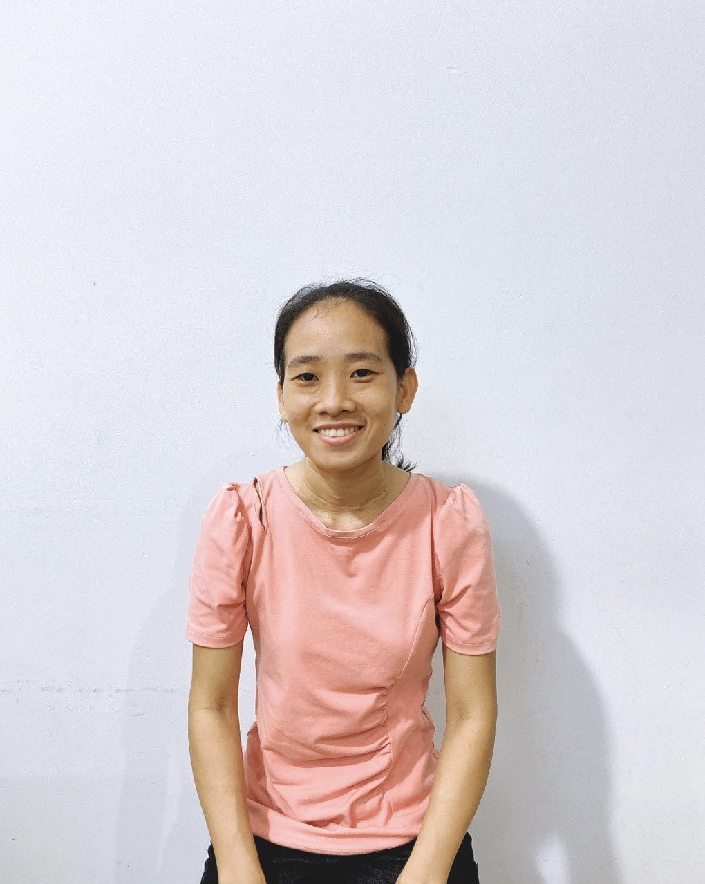 Chị Ngọc Quyền, sinh năm 1996, quê Trà Vinh tìm việc làm