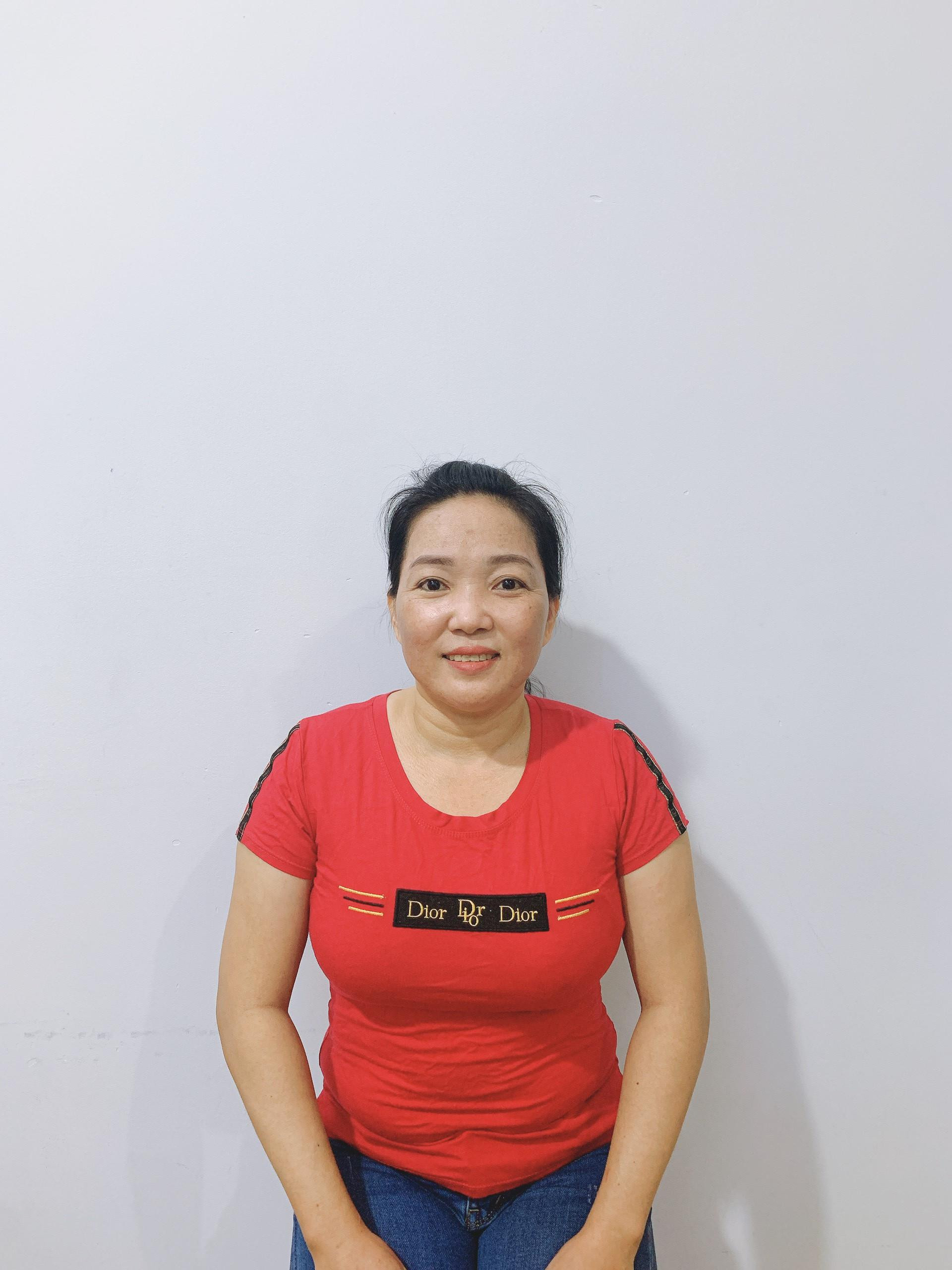 Cô Diễm (1983) Vĩnh Long - Tìm việc chăm sóc người già, phụ giúp gia đình