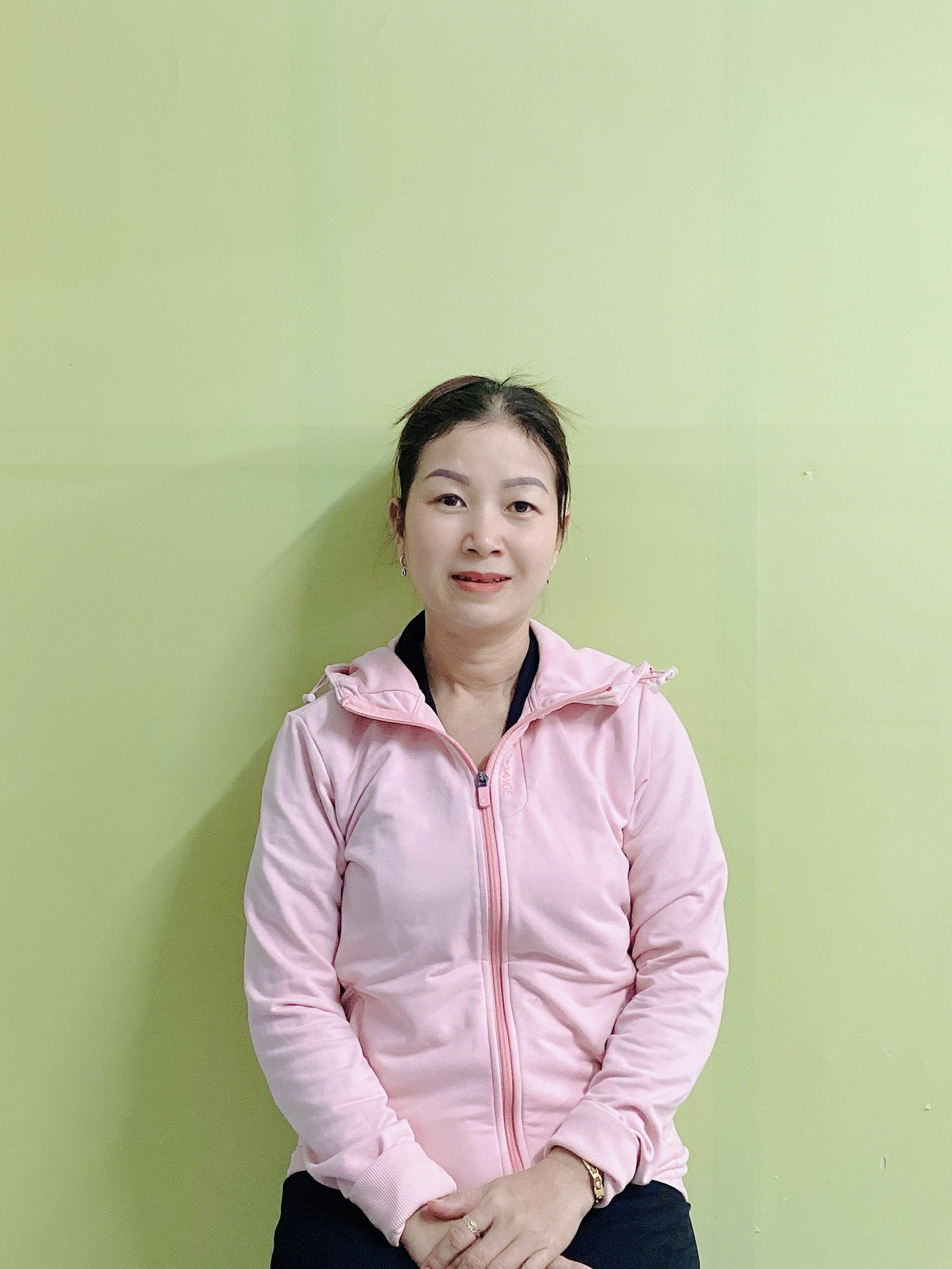 Chị Minh Hiếu Người Miền Tây Đang Tìm Việc Làm Ăn Ở Lại, Năm Nay Chị 41 Tuổi