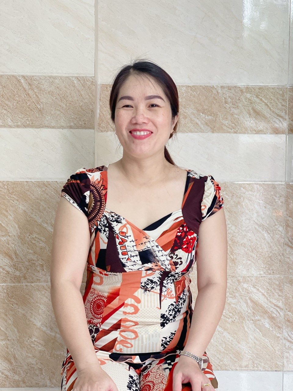 EM CẦN TÌM VIỆC CHO CHỊ HƯỜNG CHĂM ÔNG BÀ