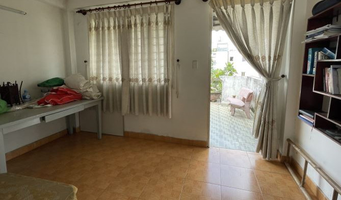 Cả Nhà Hiện Đang Cần Tìm Một Chị Dưới 50 Tuổi Hiền Lành Về Nội Trợ Cho Gia Đình Lương 9tr- Quận 7