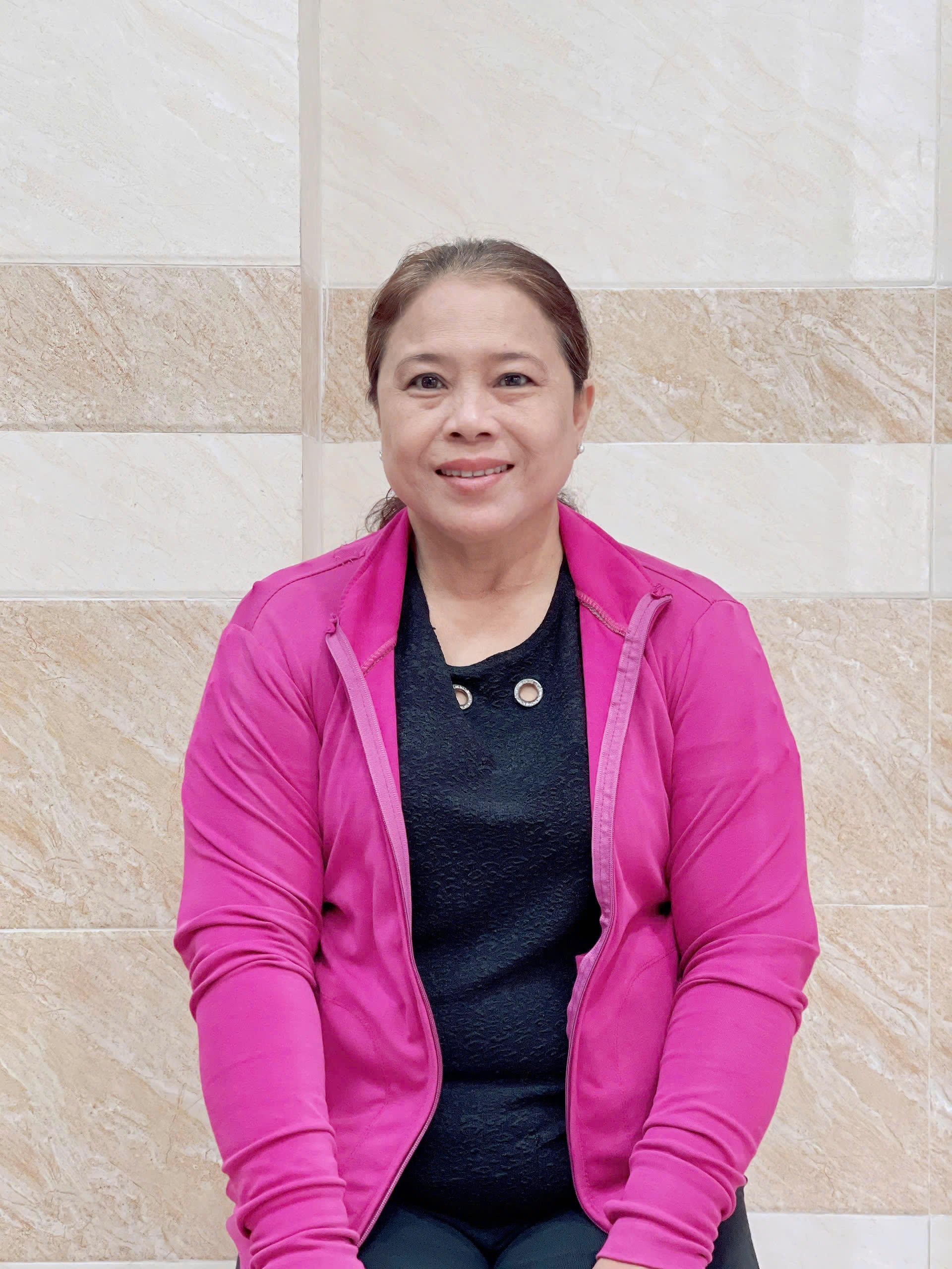 Chị  Thúy chuyên chăm ông bà. Sinh năm: 1971 Quê quán: Cà Mau.