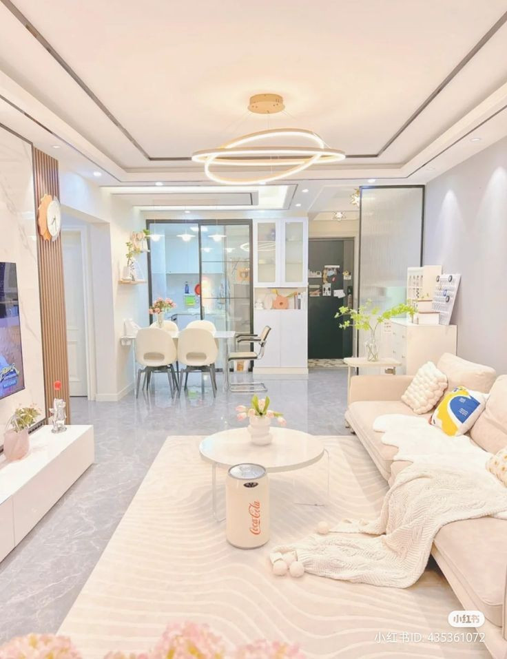 Alo,.. alo,.. Việc nhà bận rộn em cần cô giúp việc nhà bao ăn ở Đoàn Văn Bơ Quận 4