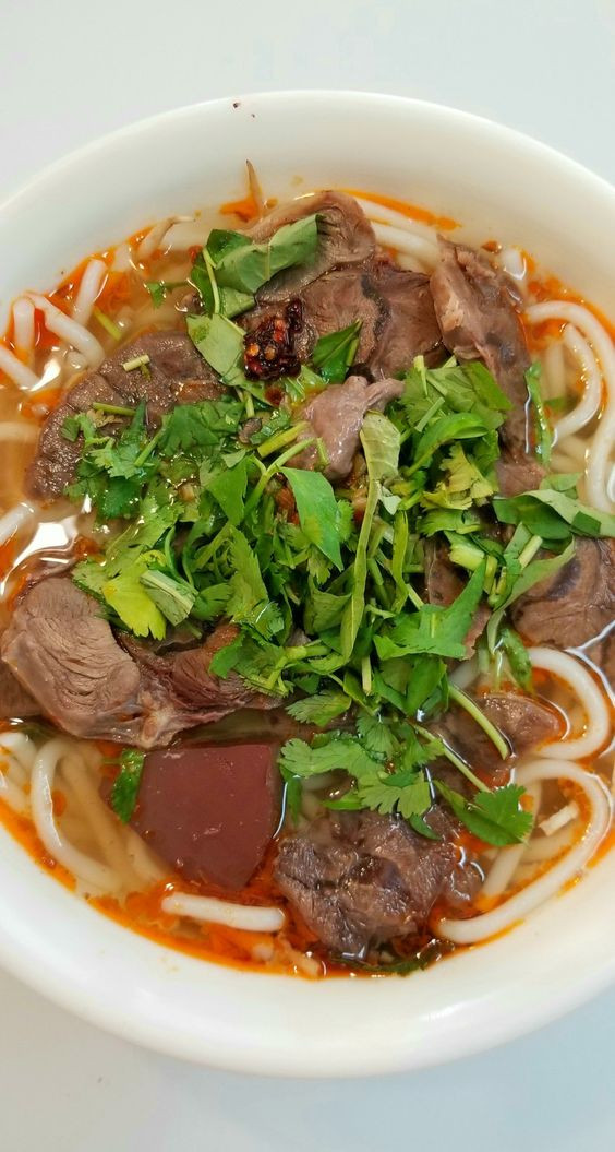 Tìm Chị Giúp Việc Lương 12 Triệu, Bao Ăn Ở Tại Quận 7.