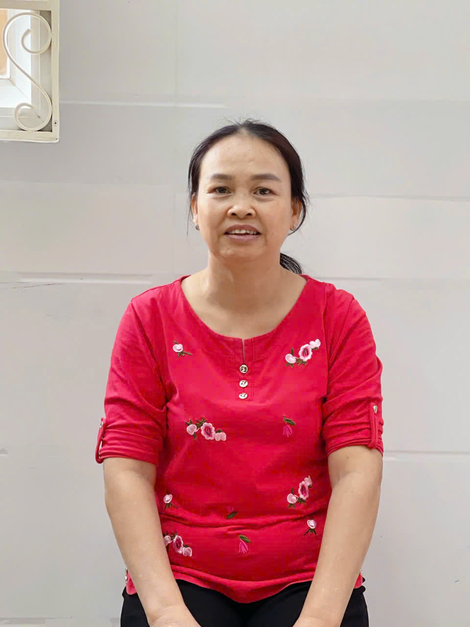 Chị Hoàng Thu Hậu, sinh năm 1974, quê Tây Ninh cần tìm việc.