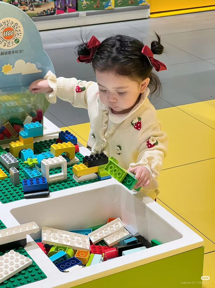 Gần ngay bến xe Chợ Lớn vợ chồng trẻ cần tìm chị  chăm bé 1 tuổi.