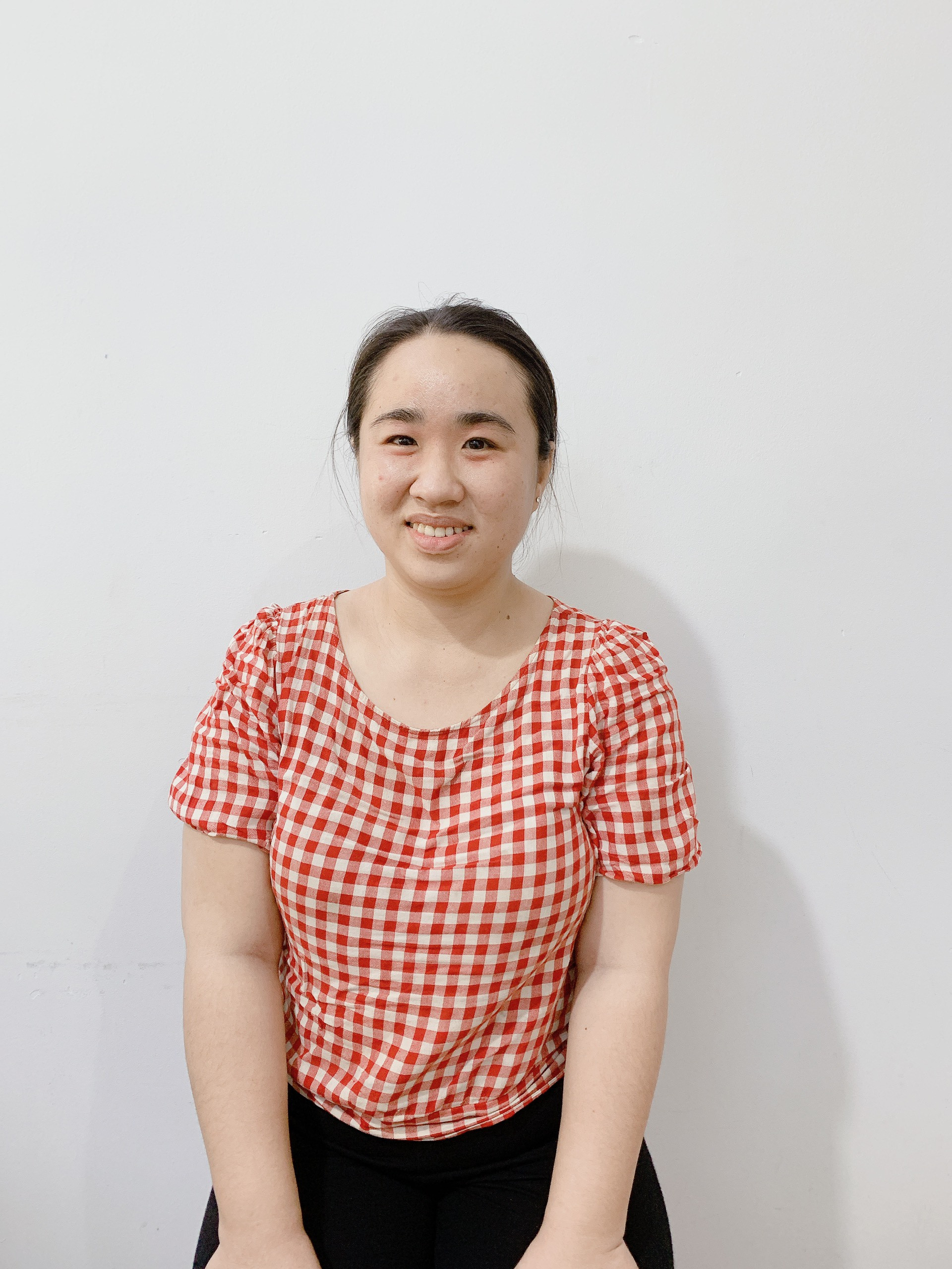 Chị trẻ khỏe nhanh nhẹn thiện chí tìm việc đi làm ngay