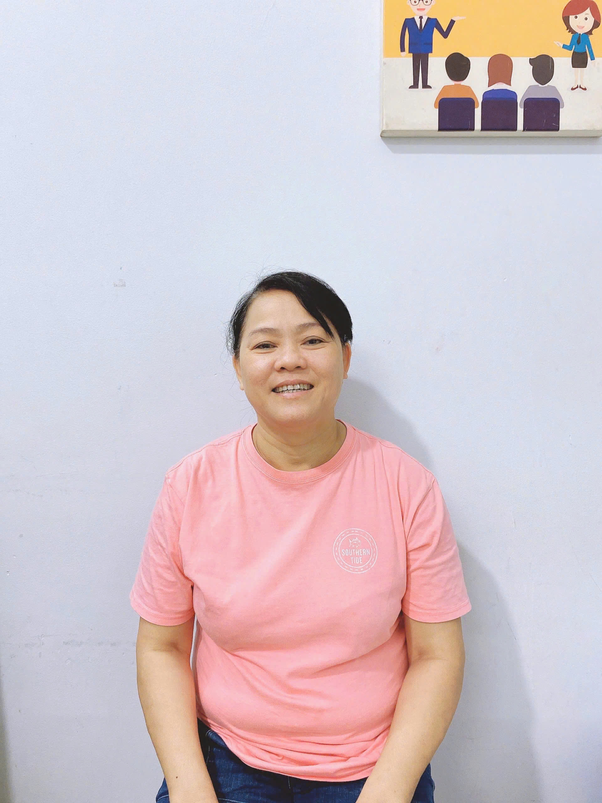 Chị     TRẦN THỊ ĐÔNG   Sinh năm: 1975   Quê: Đà Nẵng