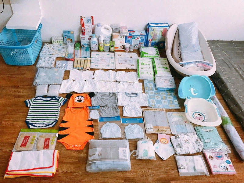 Kiếm Chị Chăm Trẻ Nhỏ Mới Sanh Ở Cùng Với Vợ Chồng Có Phòng Riêng