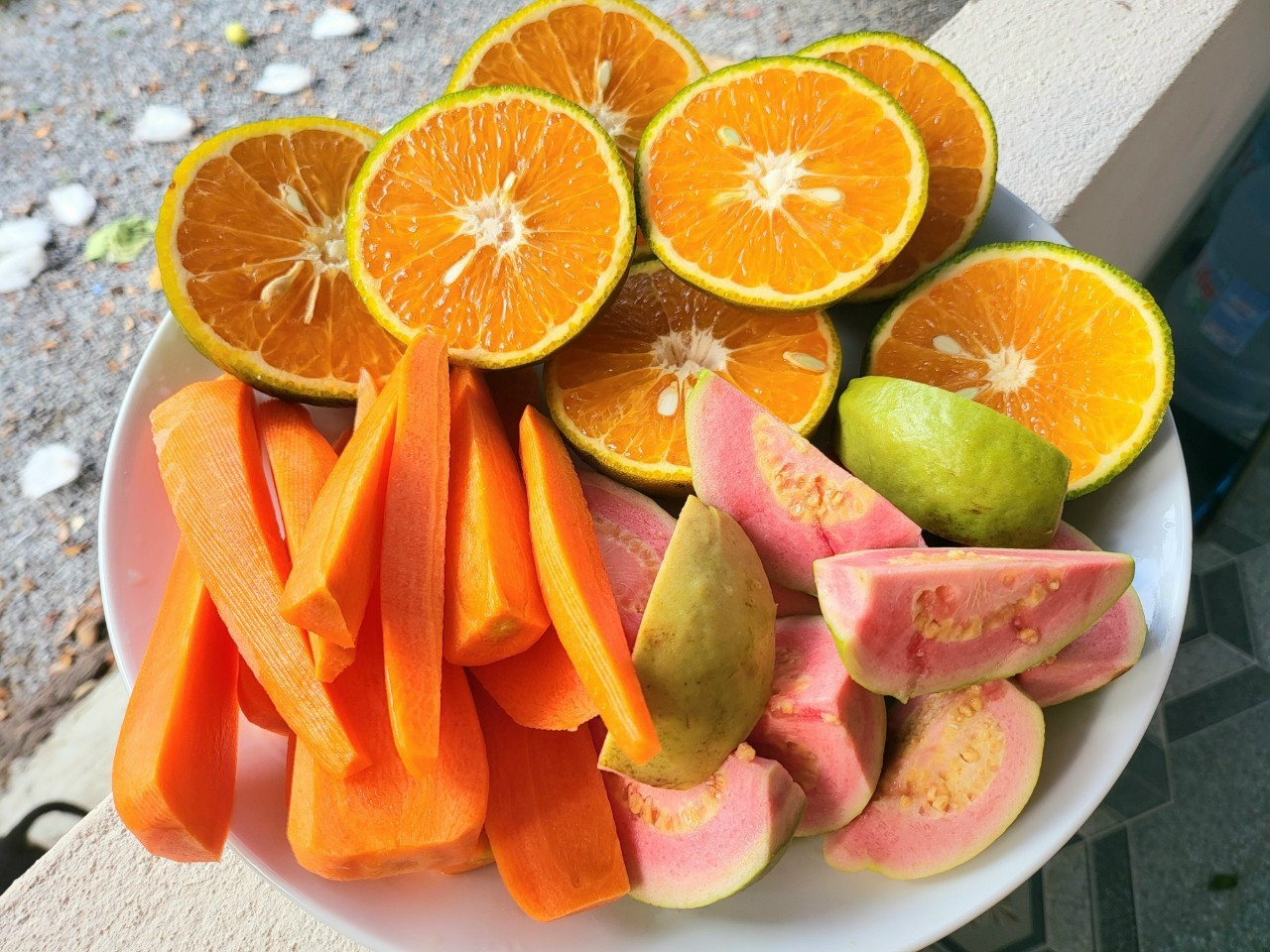 Nhà mình cấp 4 ở Thủ Đức, cần chị giúp việc nhà (Ở lại)