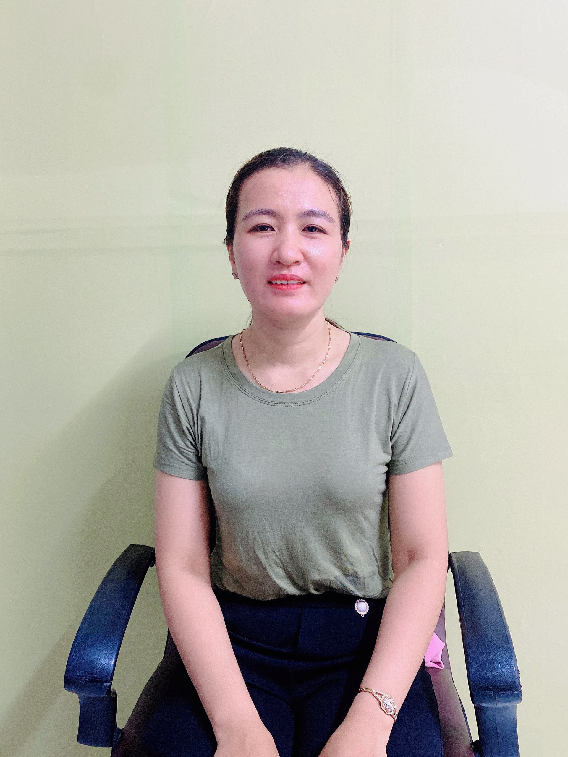 CHỊ KIM YẾN NGƯỜI MIỀN TRUNG - CHỊ TÌM VIỆC CHĂM EMBE LÀM Ở LẠI TẾT