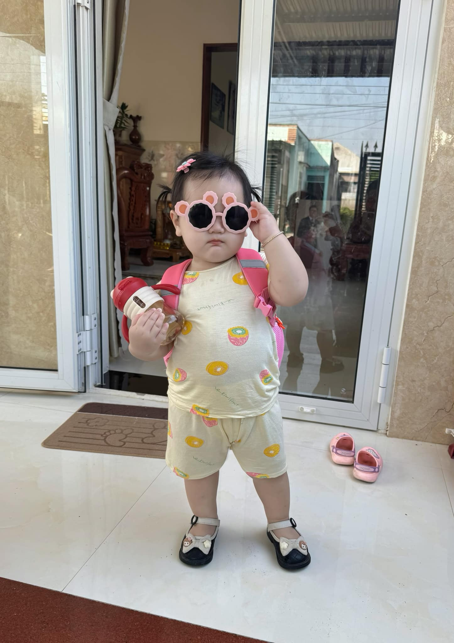 Tuyển gấp 1 cô chăm bé giỏi đi làm bao ăn ở lại 11