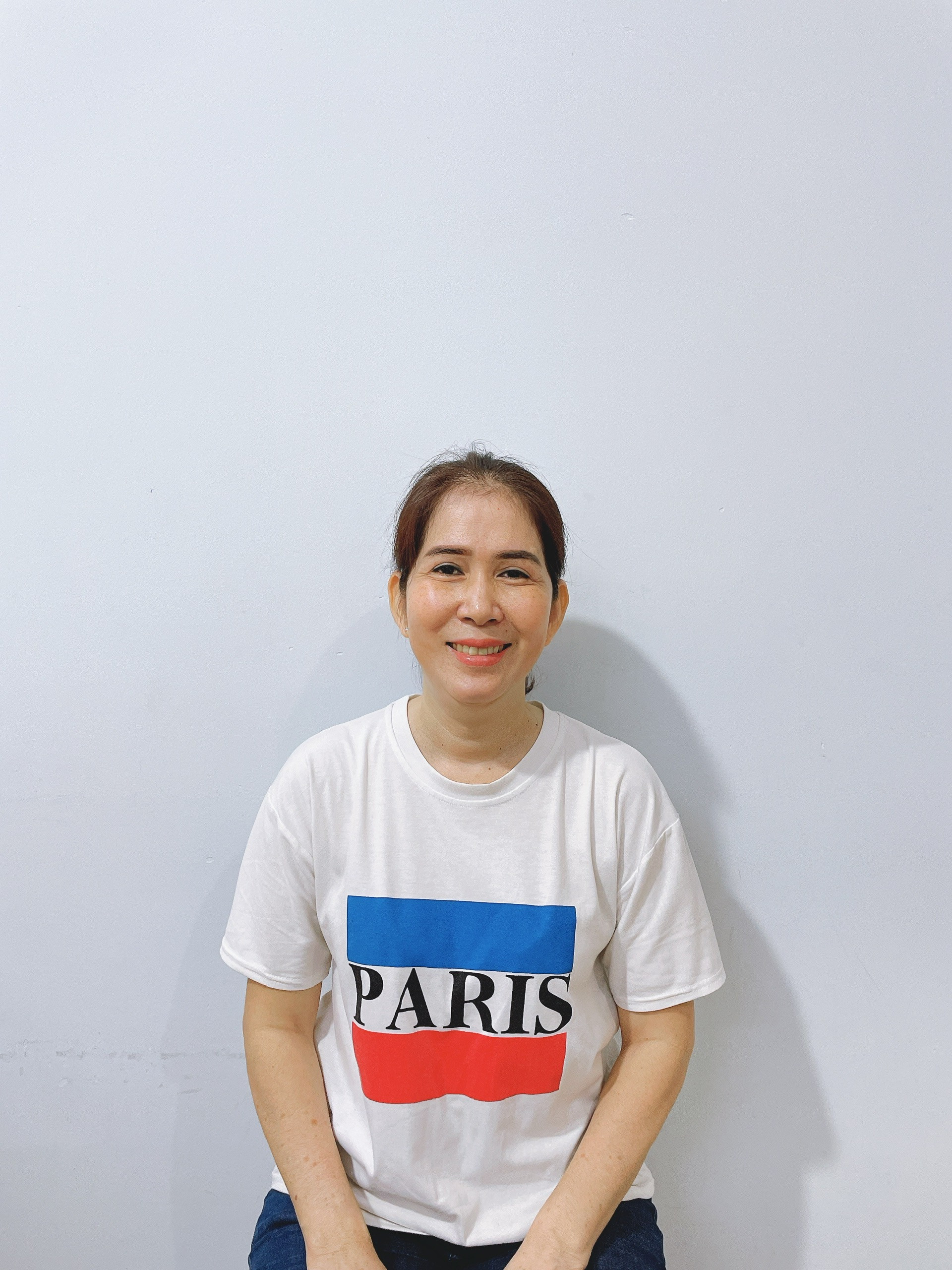 Chị  Bán - Sinh năm 1978 - Quê quán: Thừa Thiên Huế