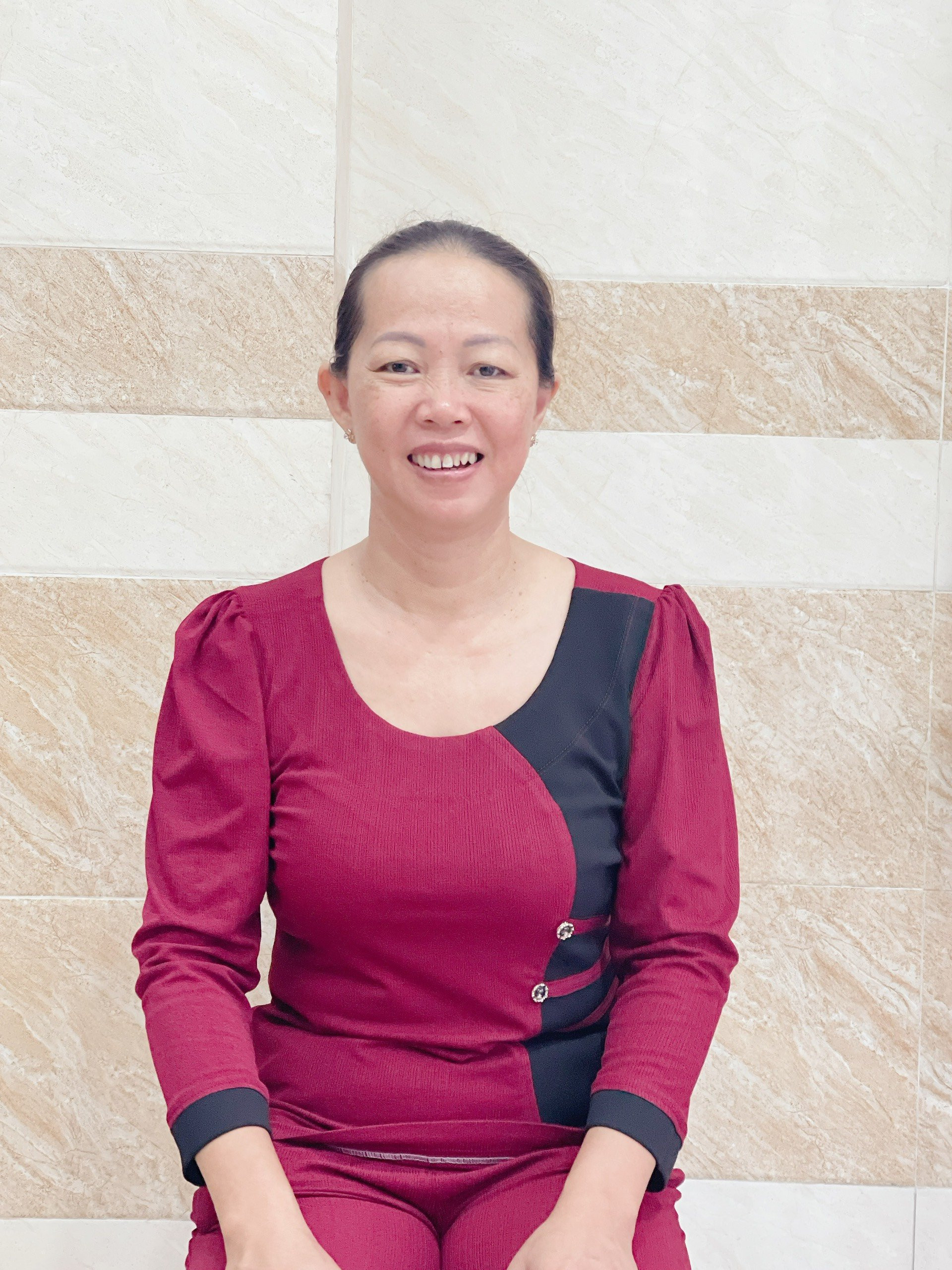 EM TÌM VIỆC GẤP CHO CHỊ THỦY