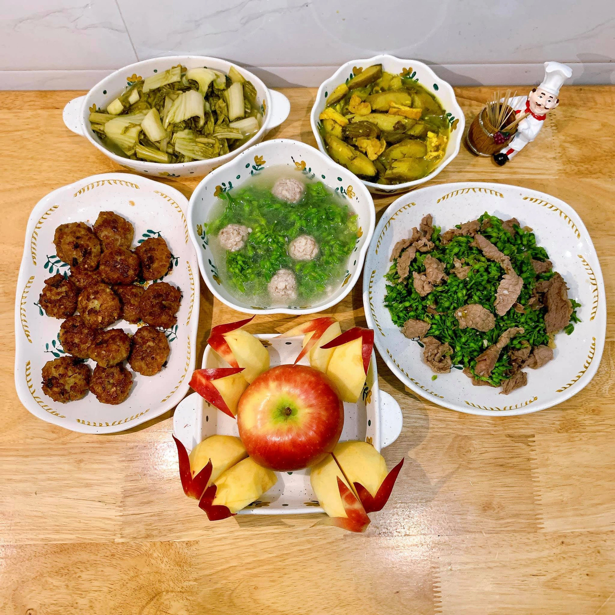 Em cần gấp các chị đi làm ngay ngày 29/5 này ( làm ở lại)