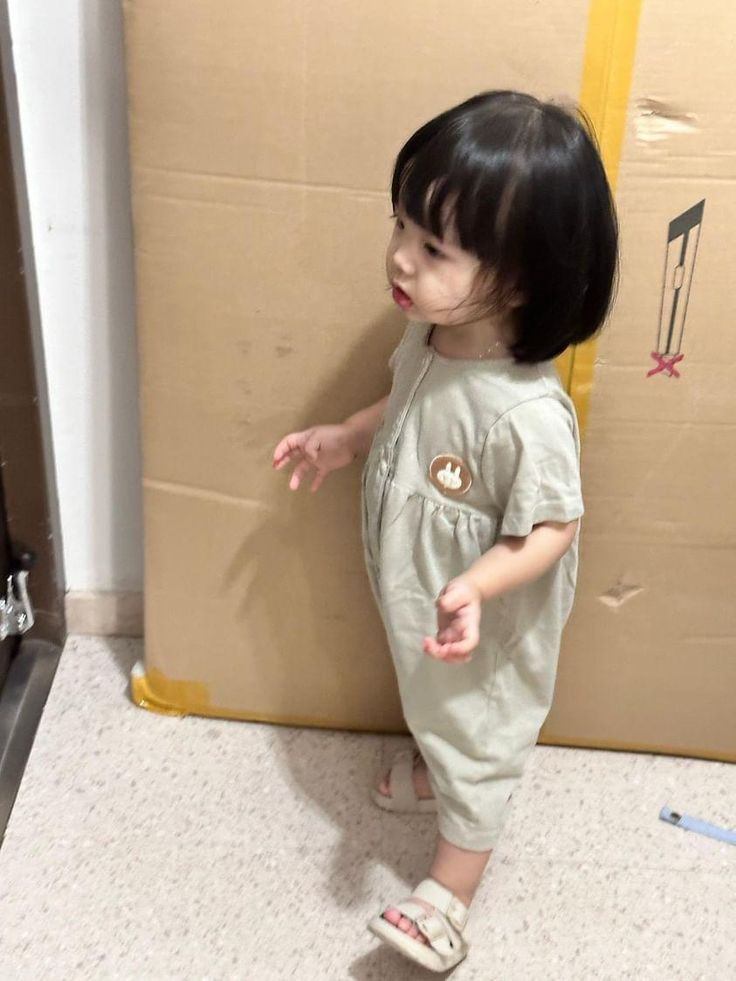 TRONG HÔM NAY  EM CẦN TÌM GẤP 1 CHỊ CHUYÊN CHĂM BÉ 12 THÁNG TUỔI TẠI QUẬN 3