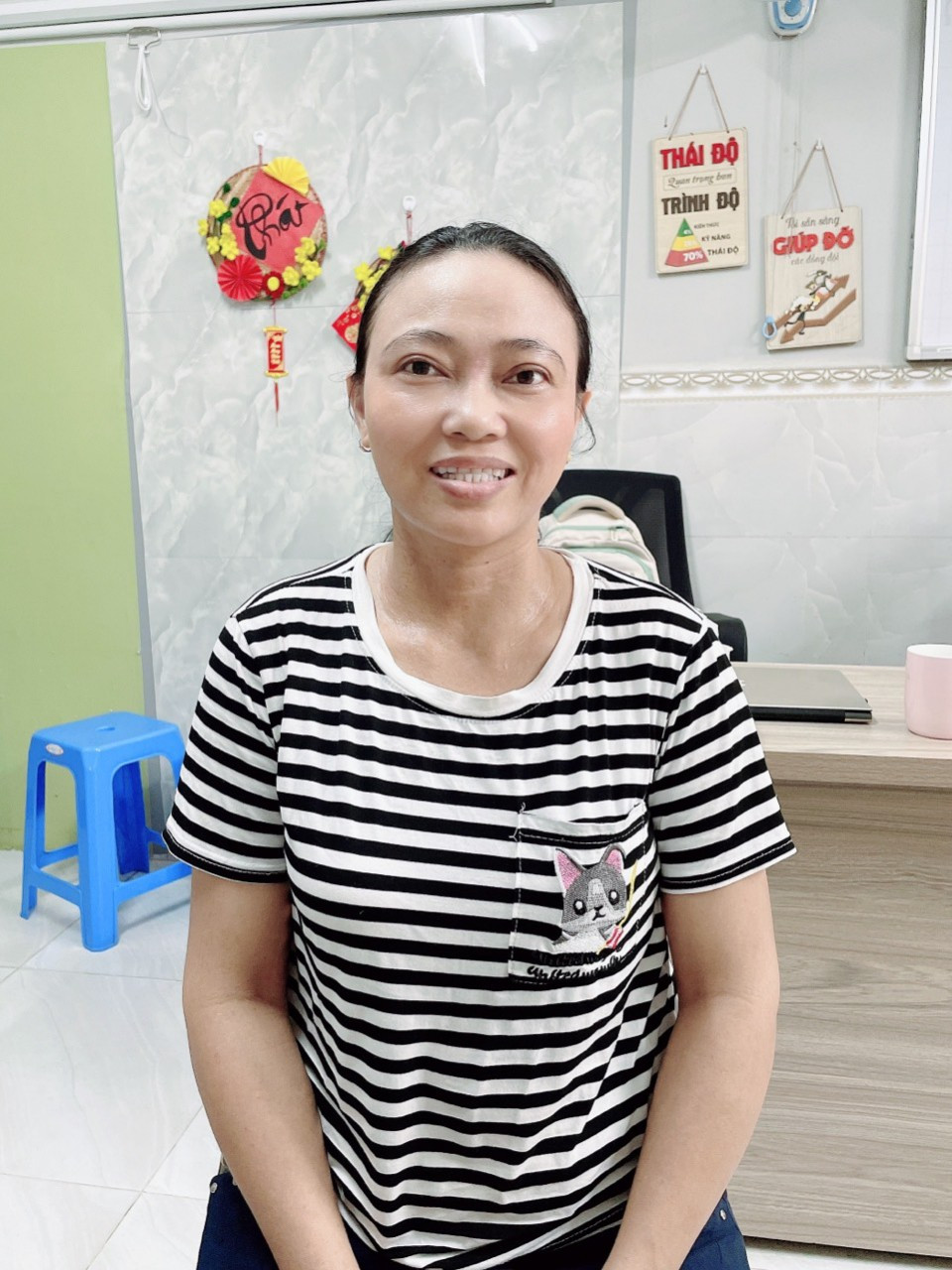 Chị Gái đang tìm việc bao ăn ở lại ạ