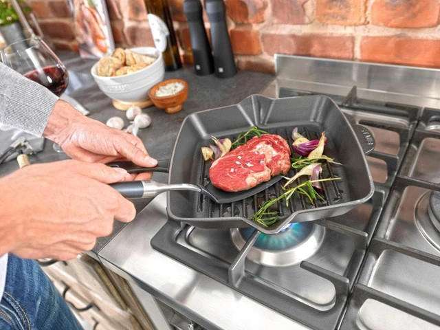 Muốn Tìm Chị Hiền Lành Giúp Việc Nhà Cho Đôi Vợ Chồng