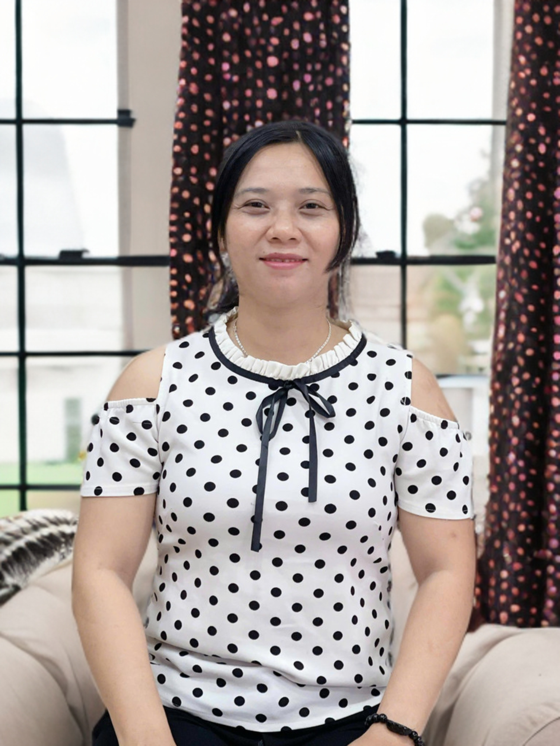 Em tìm việc giúp cô Nguyệt, 1987, Nam Định - Cần tìm việc làm