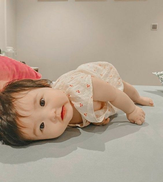 Cần chị chăm em vừa tròn 3 tháng tại Cộng Hoà Tân Bình