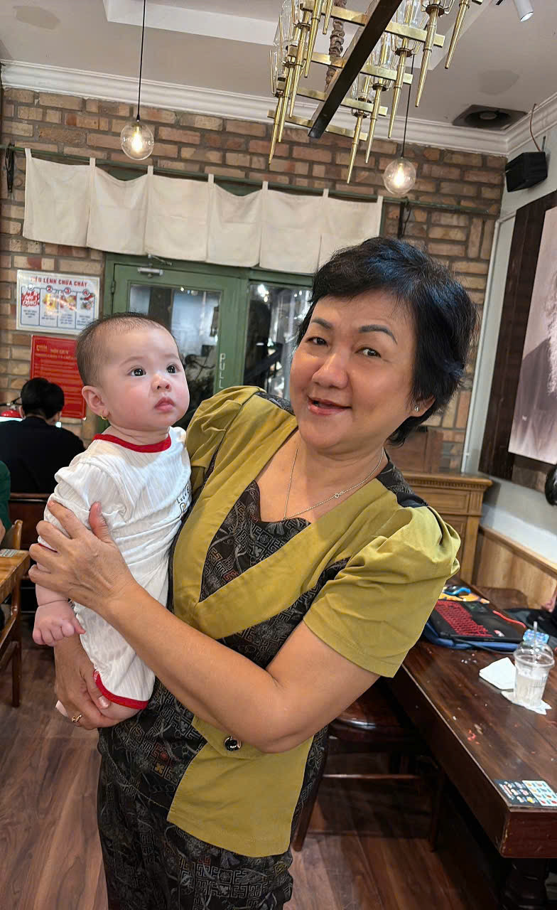 Cô Kim Loan sinh năm 1962, quê trà vinh  yêu thương trẻ con cần tìm việc chăm bé, giúp việc nhà.