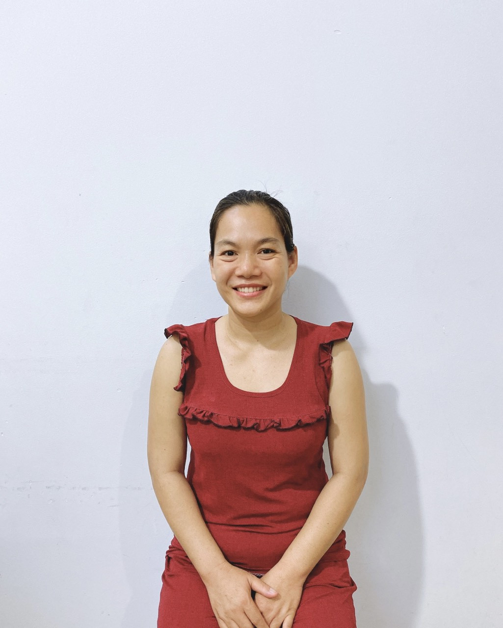 Chị Thành miền trung trẻ trung nhanh nhẹn luôn chủ động trong công việc nhà