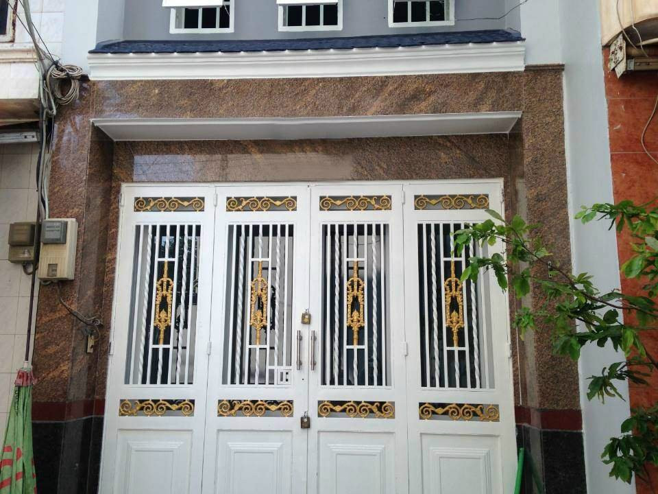 Q10 Em Cần Tìm Chị Giúp Việc Lương 10tr ( Bao Ăn Ở Lại)