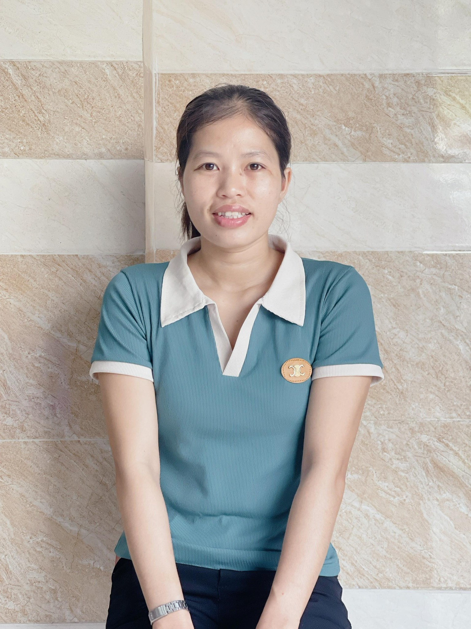 Chị Bân sinh năm 1995 quê Thừa Thiên Huế nhận việc bao ăn ở lại với 5 năm kinh nghiệm giúp việc nhà