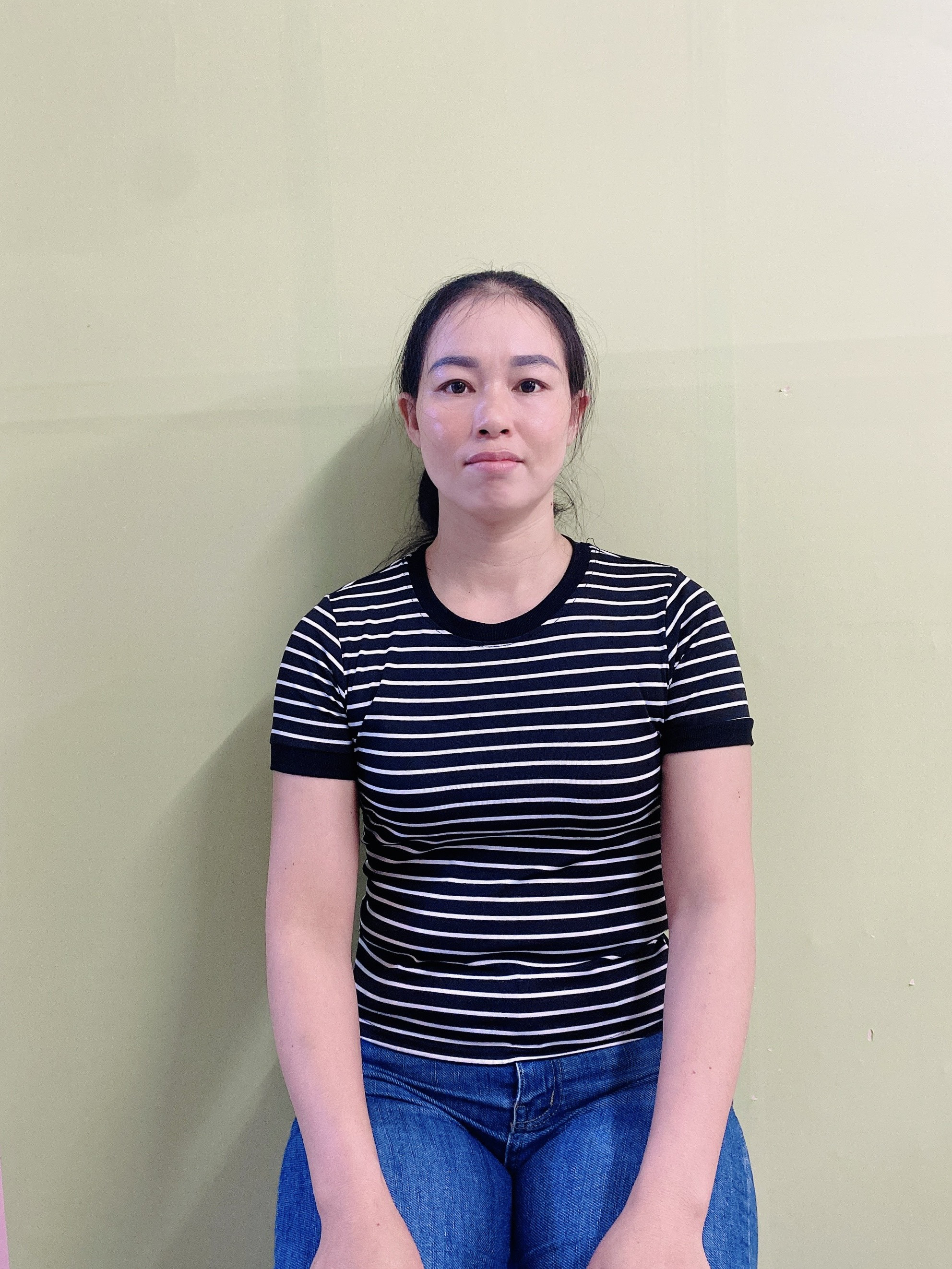 Chị Hiền - 1989 - Người Miền Trung. Chị Tìm Việc Giúp Việc Nhà Và Chăm Em Bé