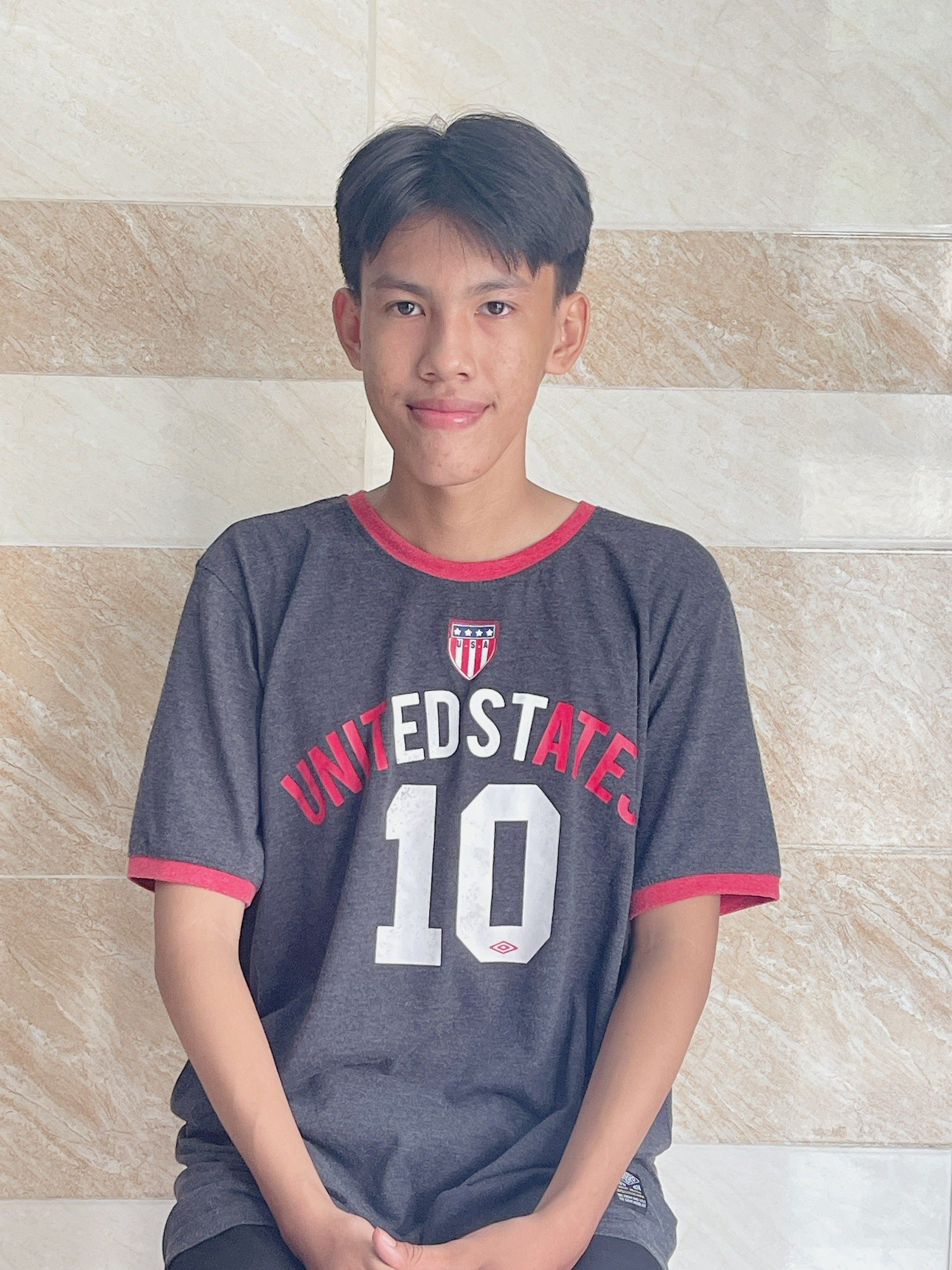 Em Phát quê Trà Vinh tìm việc phụ quán - bán hàng - bưng bê tạp vụ…