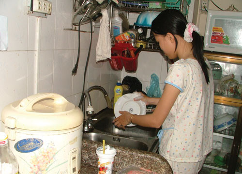 Em cần chị người miền nào cũng được về sắp xếp nhà cửa cho gia đình em có 4 người lớn