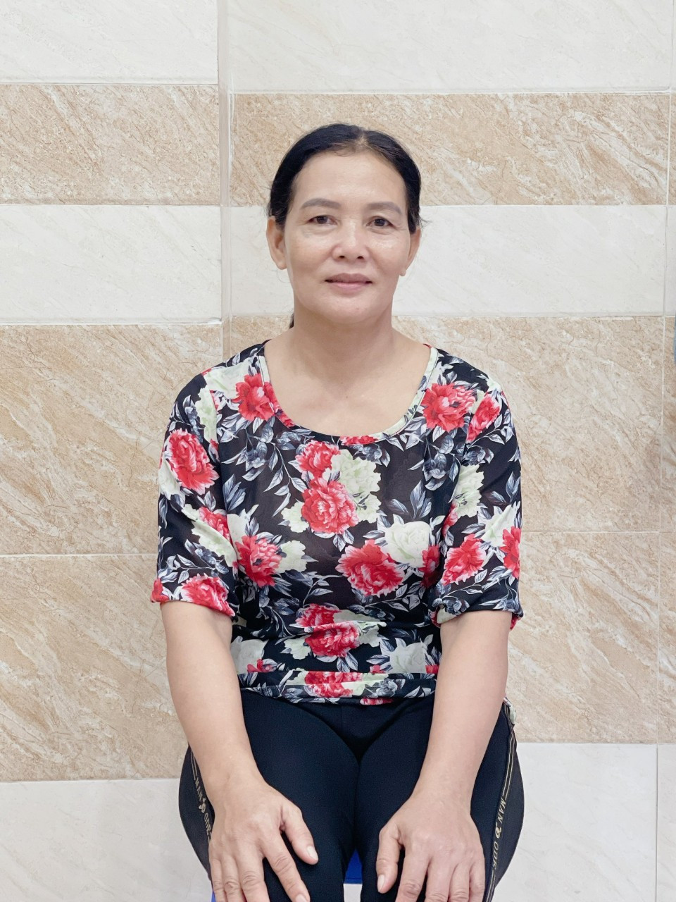 Chị ĐÂY người miền Trung chất phát , thật thà mong muốn nhận được một công việc ổn định , lâu dài