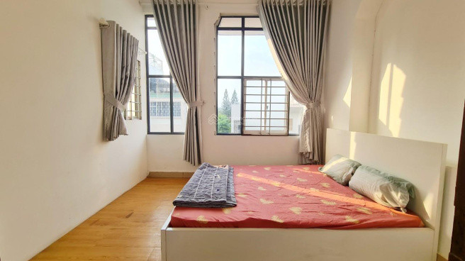 Em tìm chị giúp việc nhà ở đường Nguyễn Văn Quỳ -Q7 Lương 10tr bao ăn ở