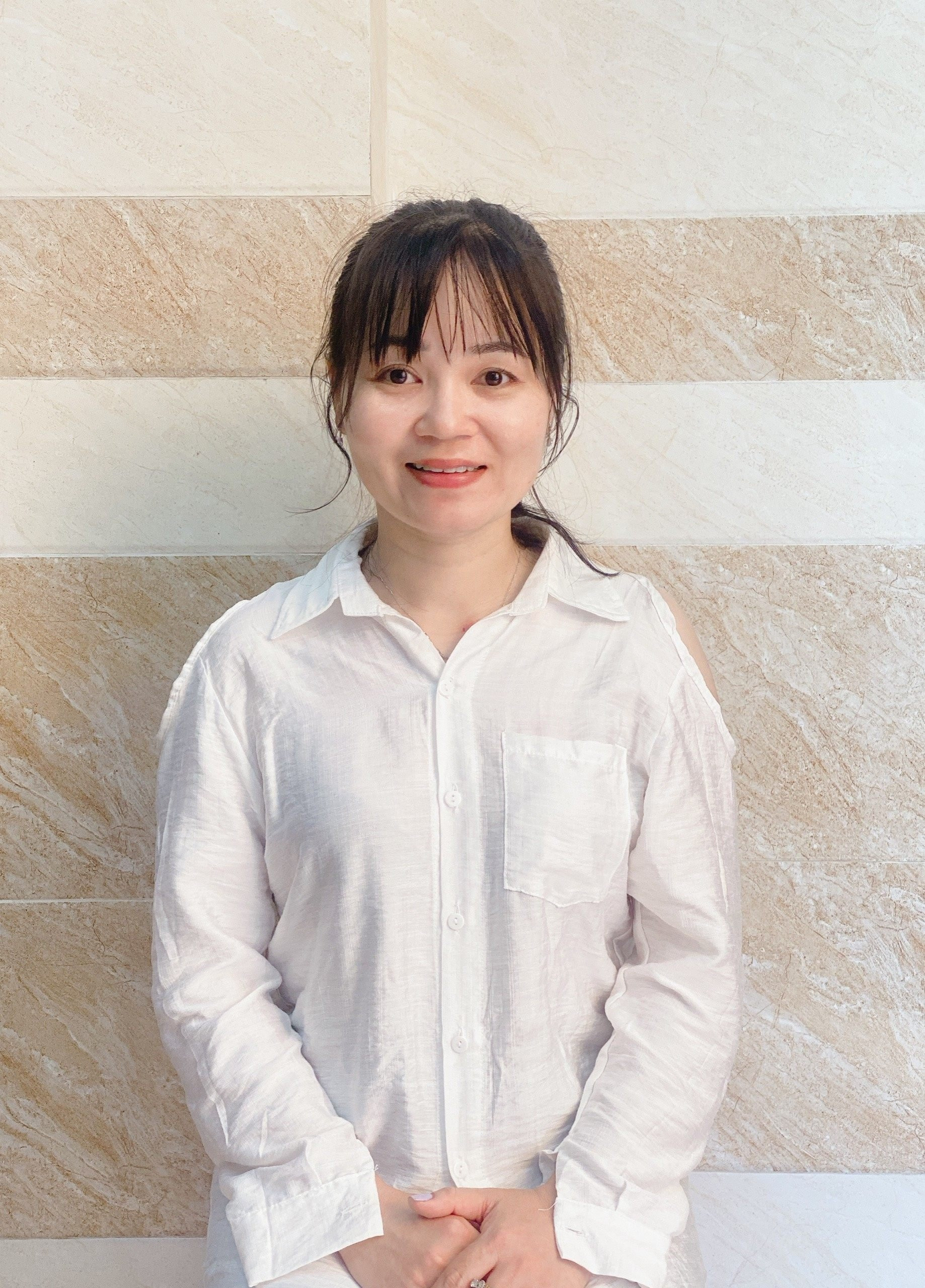 CHỊ KIM CHI CẦN TÌM CÔNG VIỆC ĂN Ở LẠI ĐỂ TRANG TRẢI CUỘC SỐNG KHÓ KHĂN