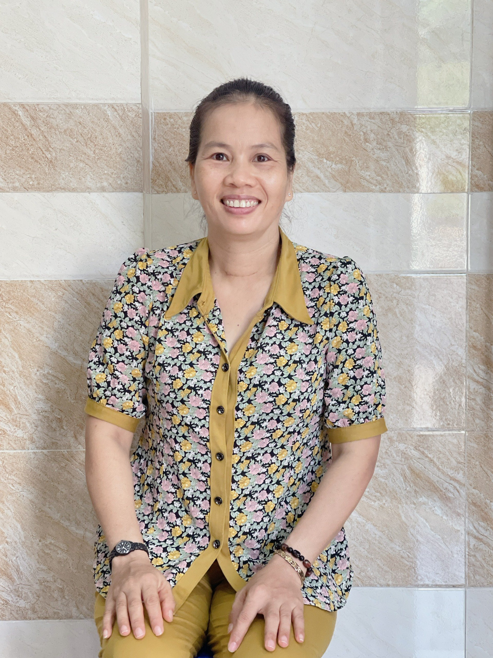 CHỊ BẢY CẦN TÌM VIỆC GẤP