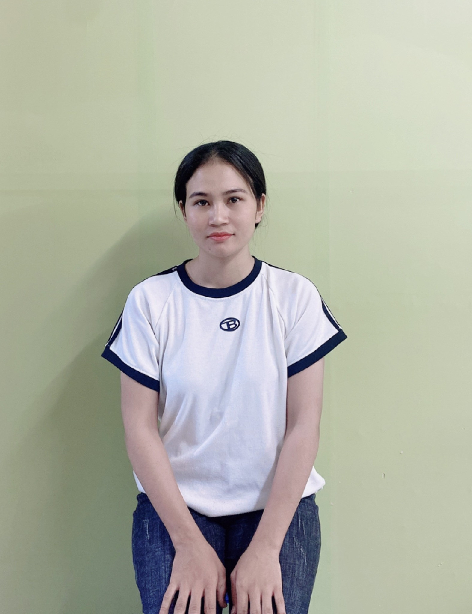 XÍCH THỊ CẨM VIÊN SINH NĂM 1993 BÌNH THUẬN , CHỊ XIN LÀM CÔNG VIỆC GIÚP VIỆC NHÀ