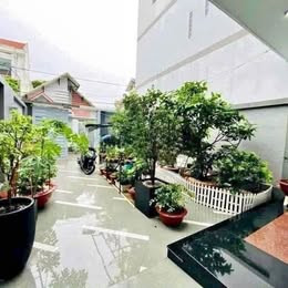 cần cô giúp việc nhà lương cao