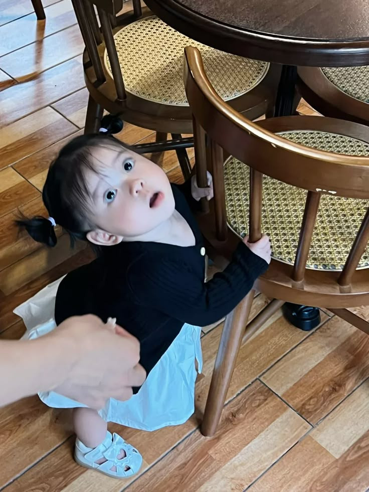 Tuyển dụng gấp Chăm Bé Quận 6 Lương Cao , Bao ăn ở lại