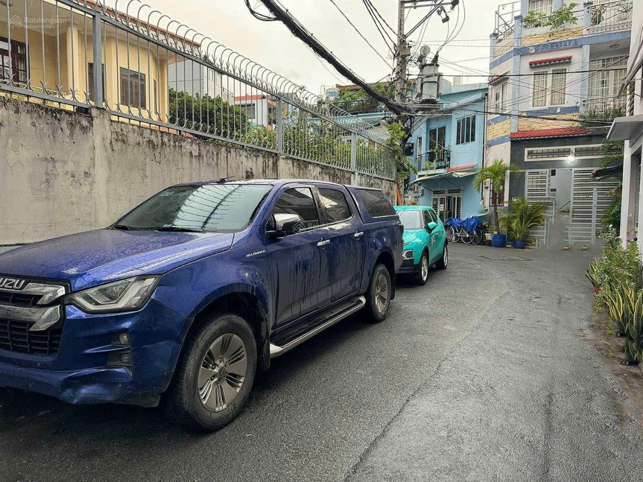 Em ở Phú Nhuận, Cần tìm 1 cô giúp việc nhà, lương em đang trả là 11 triệu